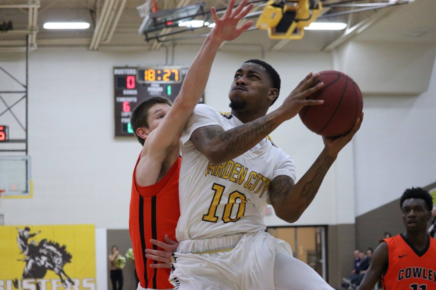 Broncbusters find a way in closing seconds to put Cowley away