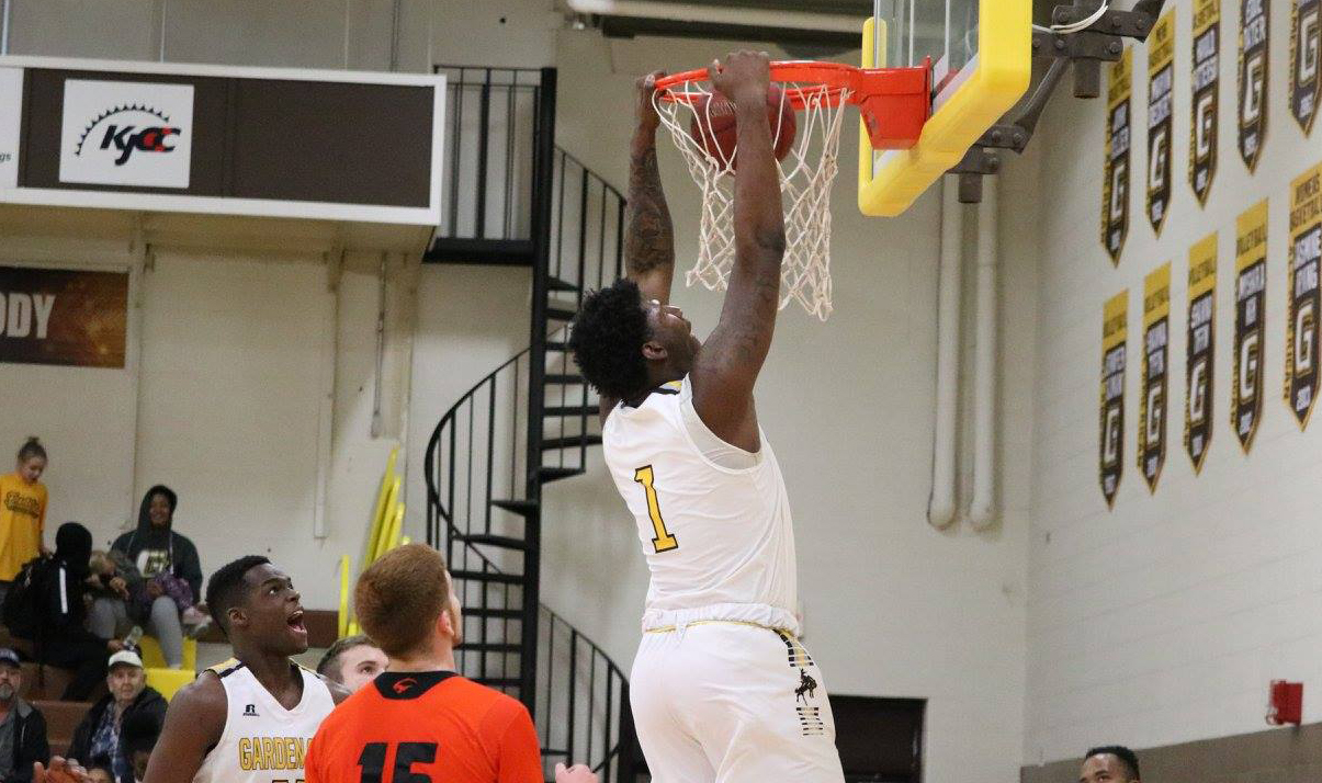 Broncbusters hold on for wild win over Neosho