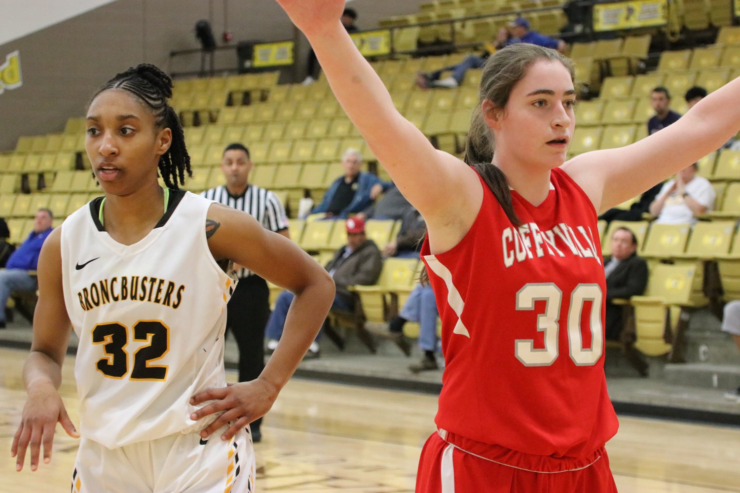 Tilley's double-double leads Garden City past Coffeyville