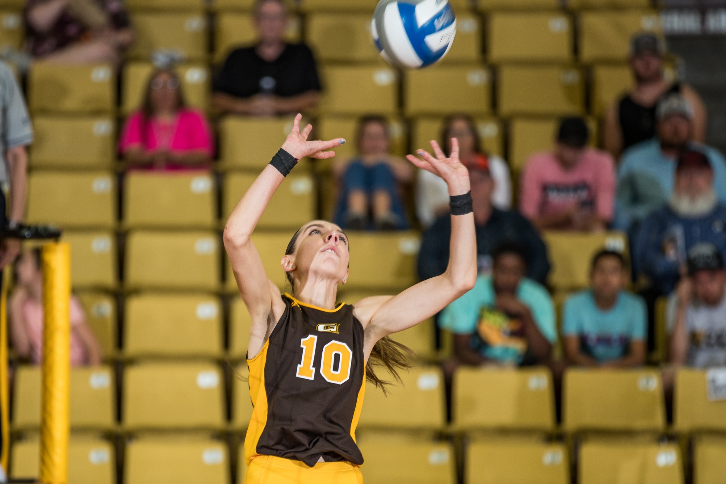 Broncbusters edge rival Dodge City in five