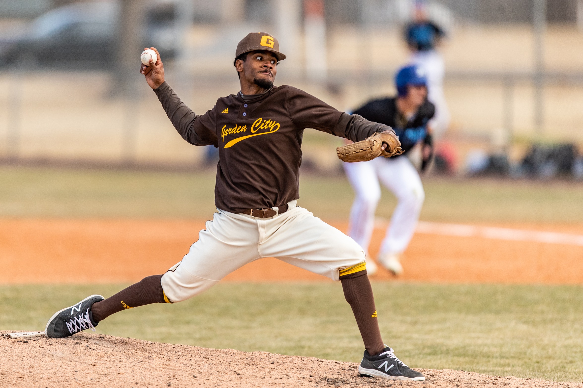 Broncbusters slip by Clarendon