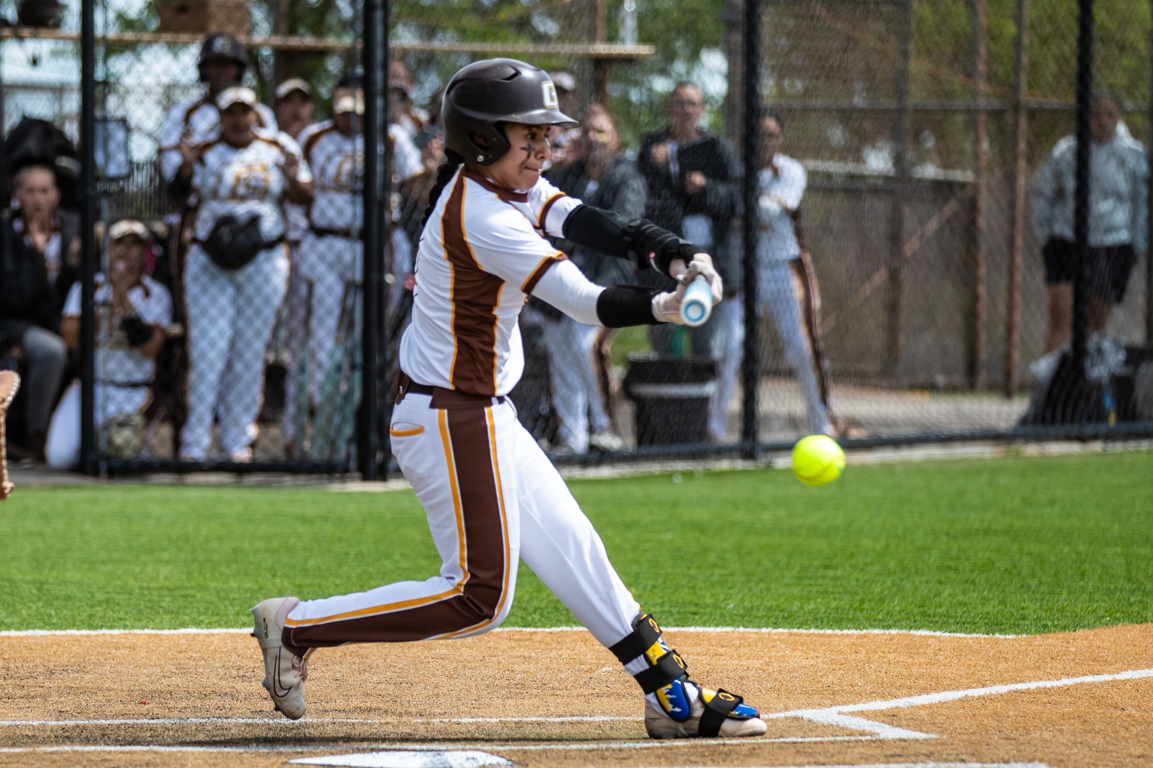 Broncbusters smoke Dodge; advance in Region VI Tournament