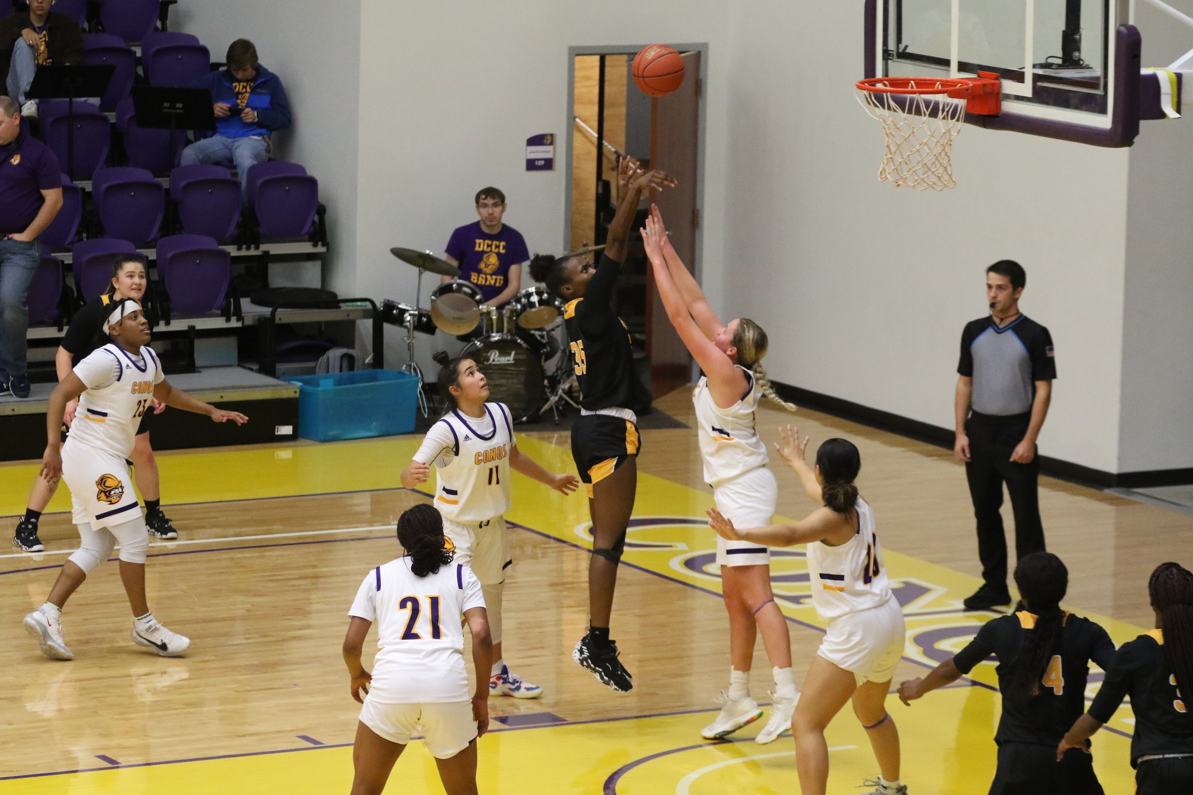 Broncbusters drop second conference game