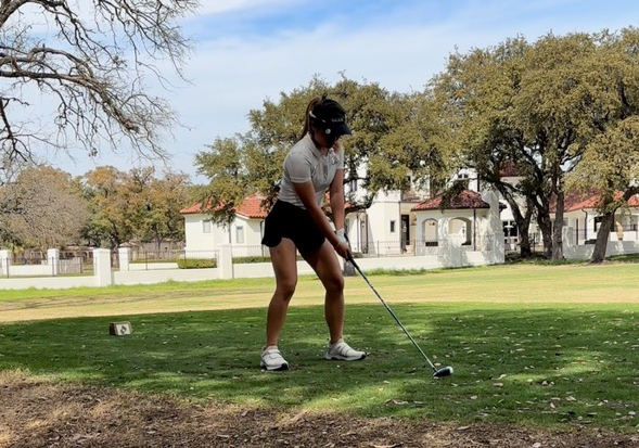 Kanchanaphiboon finishes strong at Rattler Invite