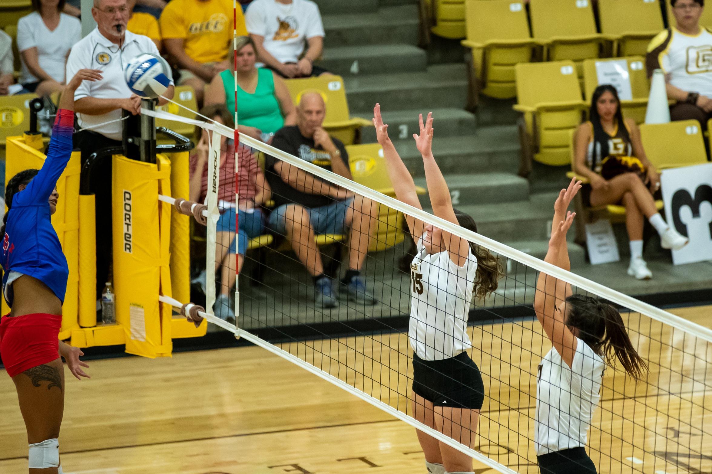 Broncbusters fall to Hutch in three sets